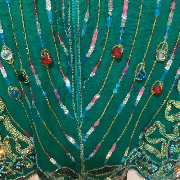 1980s Vintage Fully Embellished Sequin/Silk Emerald Green Long Sleeve Top Small - Picture 10 of 17